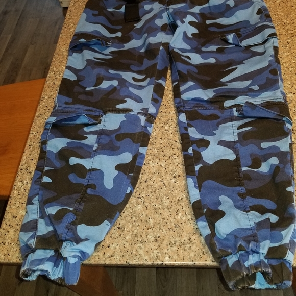 V.I.P. pants - Picture 2 of 2